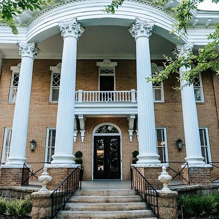 Heritage House Bed & Breakfast - Boutique Adults-Only Inn Опелика Экстерьер фото
