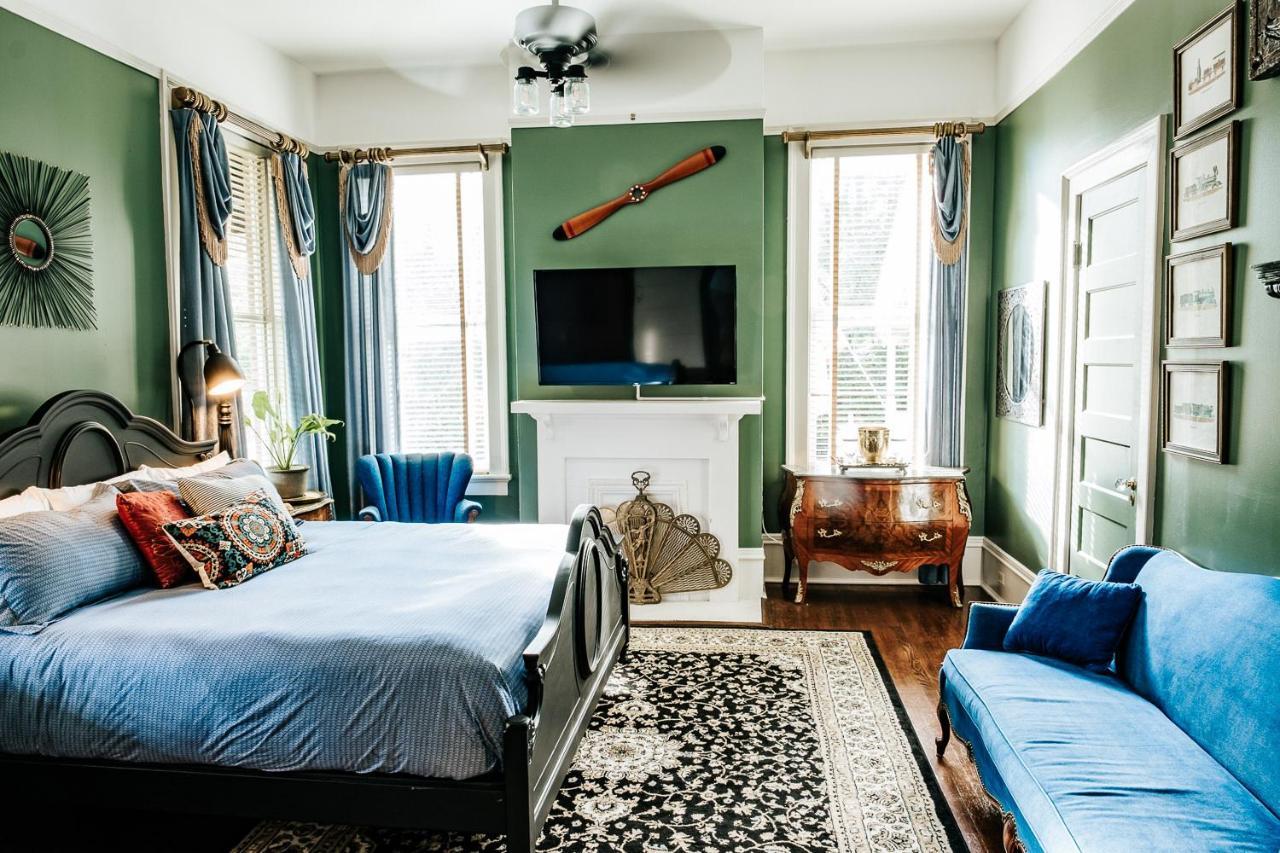 Heritage House Bed & Breakfast - Boutique Adults-Only Inn Опелика Экстерьер фото